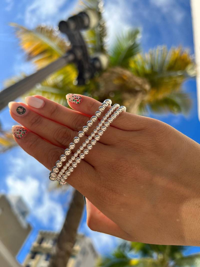 Nicht Trüben Silber Perlen Armband, Sterling Zierliche Stapelbar Zierliches Damen Armband von wwwMaLiBeadscom