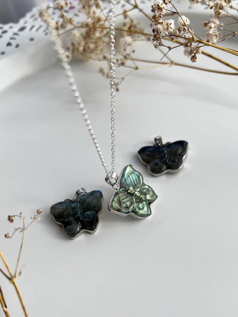 Labradorit Halskette Schmetterling | Heilstein Edelstein Kette Sternzeichenkette von xMoonlightflowersx