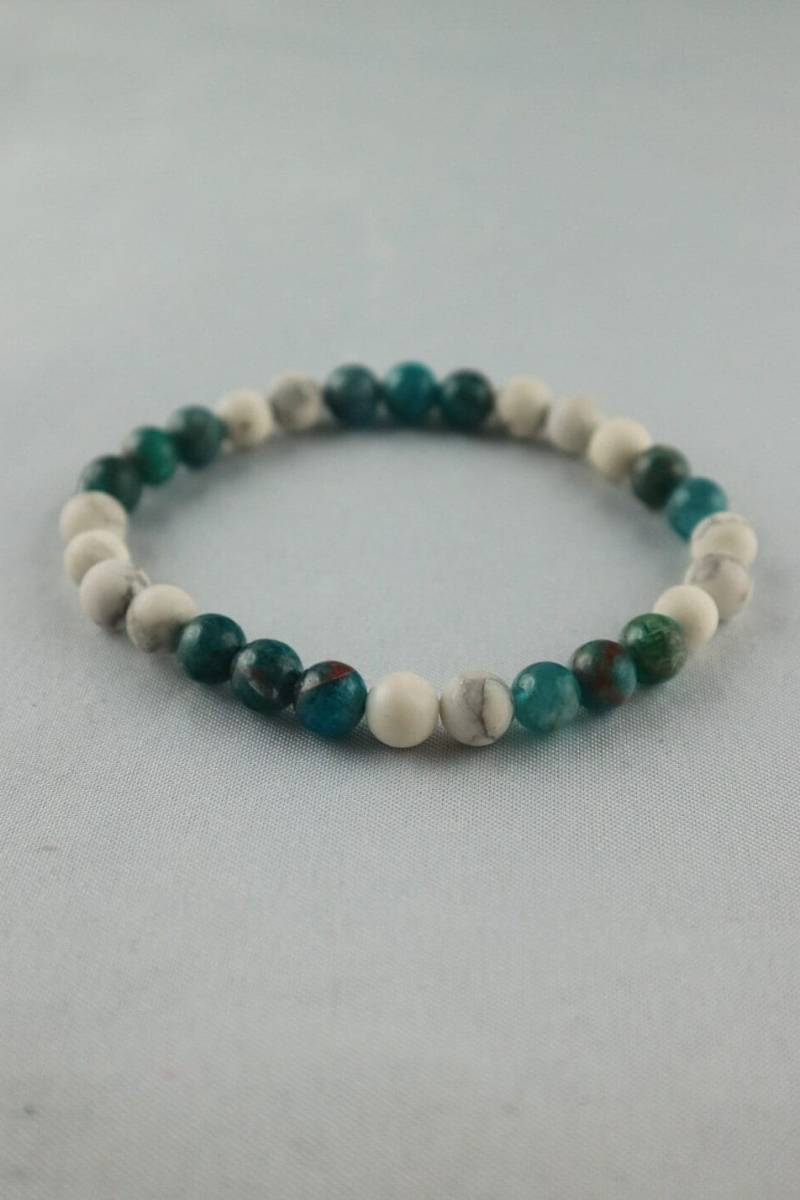 Kristall Armband „Zukunftsängste" - Apatit & Magnesit 6mm Perlen Gummizug Handgemacht Beruhigend Und Klärend Kristall Armband „Zukunftsängste" - Apatit & Magnesit 6mm Perlen Gummizug Handgemacht Beruhigend Und Klärend von xTrinityArtBoutique