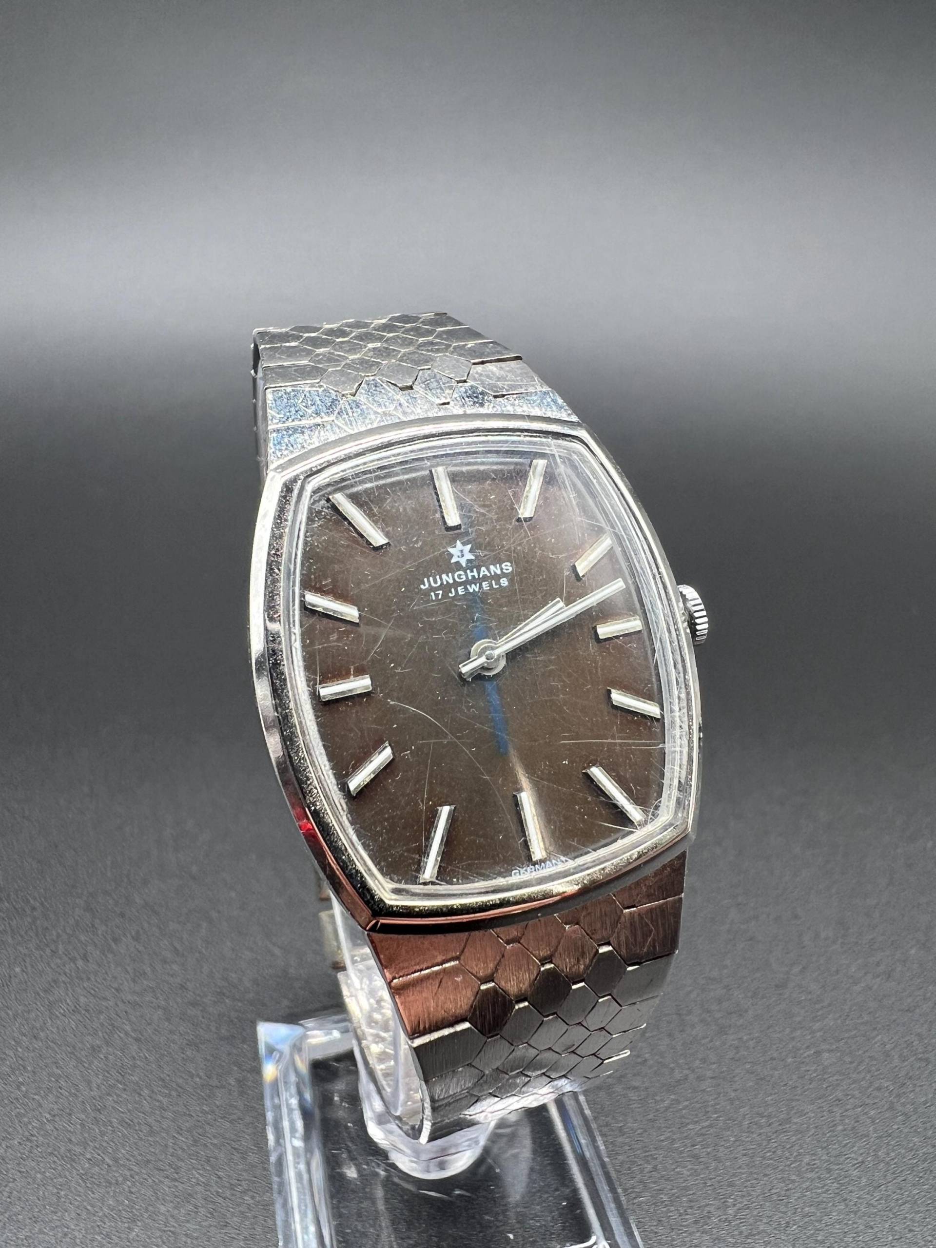 Junhans Vintage 17 Jewels Tank Herrenuhr Silber Watch von xVintaqe