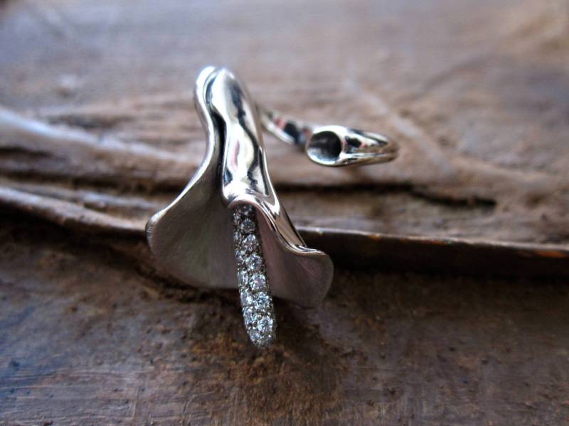 Designer-Juwel Arum Ring Aus Gold Und Diamanten von xavierbcreation