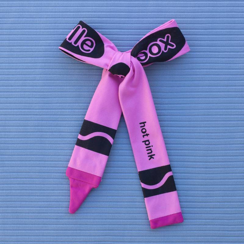 Fliege Aus Buntstift // Geschenk Für Einen Lehrer Krawattennadel Zum Selberbinden von xoelle