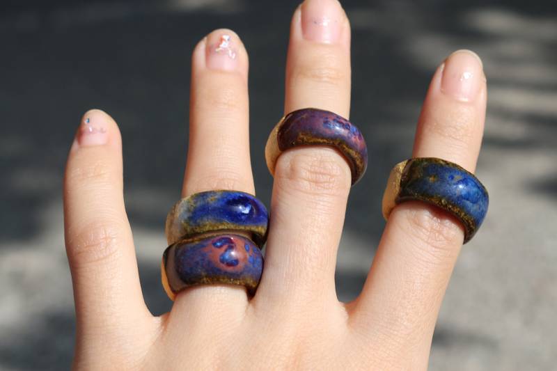 Handgemachter Keramikring Band Aus Glasiertem Steingut, Größe 5 von xuan325