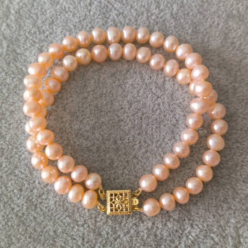 Rosa Süßwasserperlen Armband Zweireihiger Blumenmädchen Schmuck Rosa Süßwasserperlen Armband Zweireihiger Blumenmädchen Schmuck von xueyaojewelry