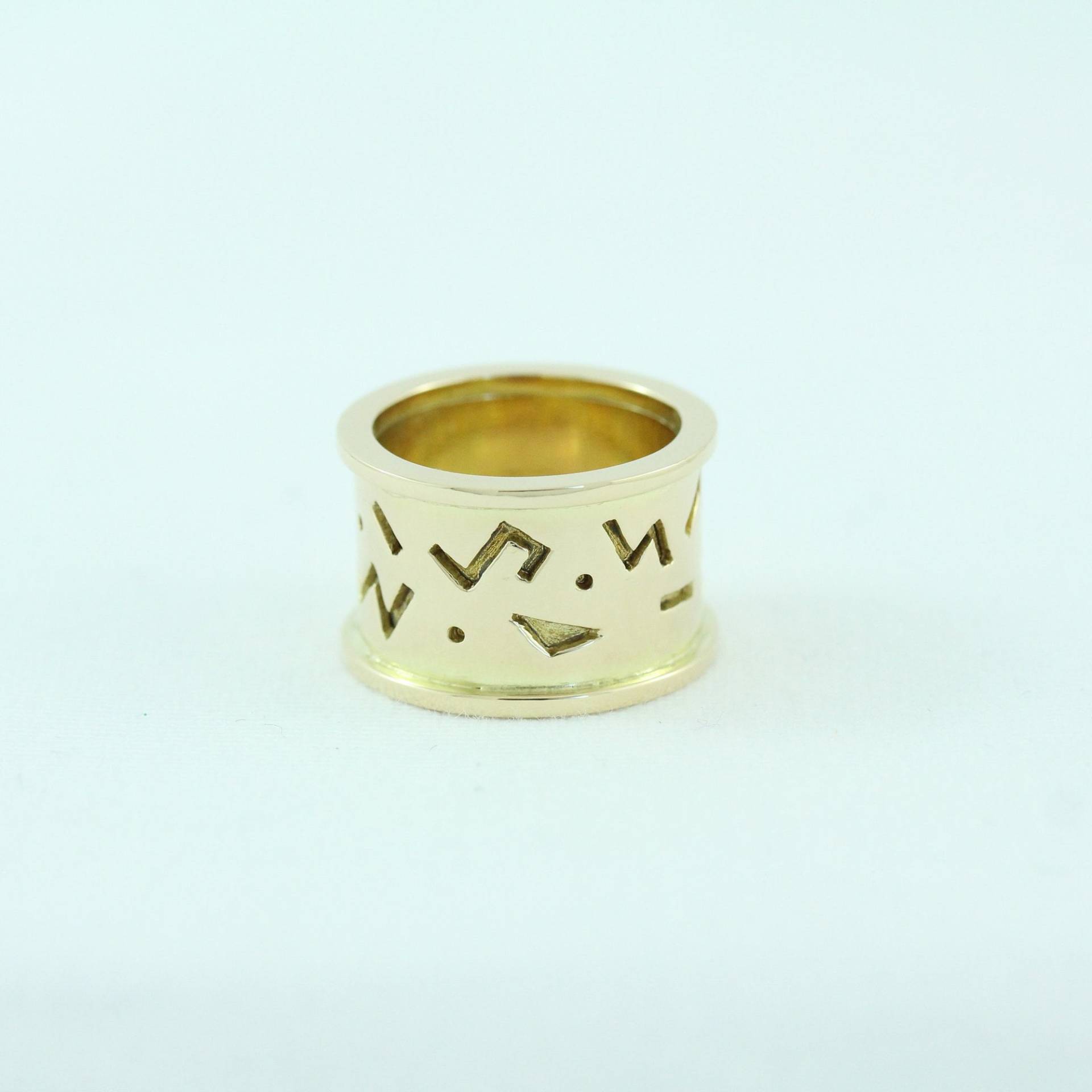 Emotionen - 585Er Gelbgoldring von yMovaDesign