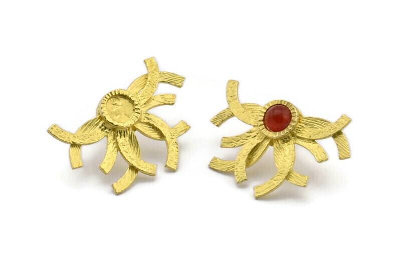 Messing Abzeichen Ohrstecker, 2 Rohmessing Rosetten Ohrstecker - Pad Größe 6 Mm | 36 X 24 Mm N0768 von yakutum