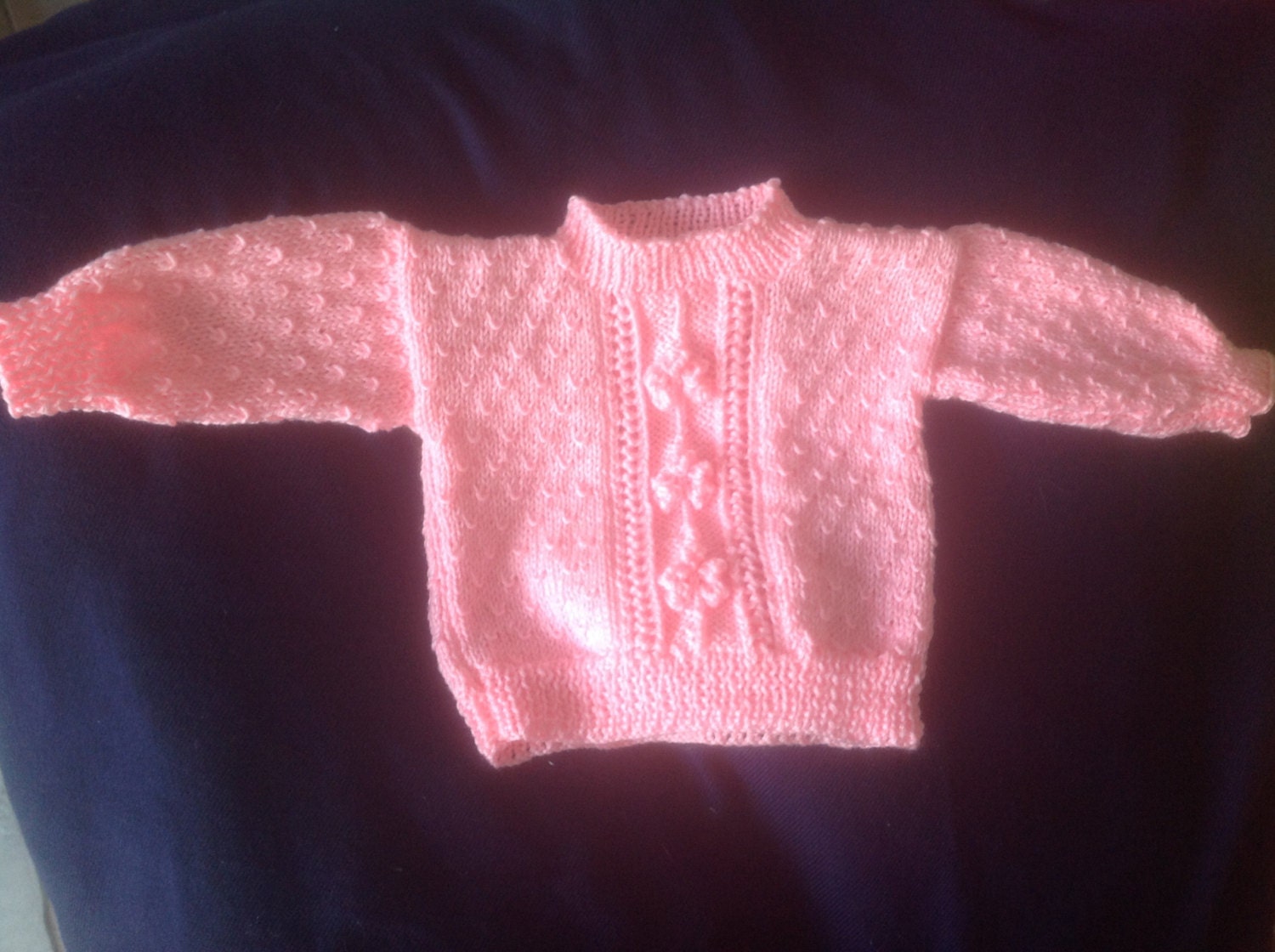 Hand-stricken Pullover Größe 1 Hand-stricken Pullover Größe 1 von yarnwisz