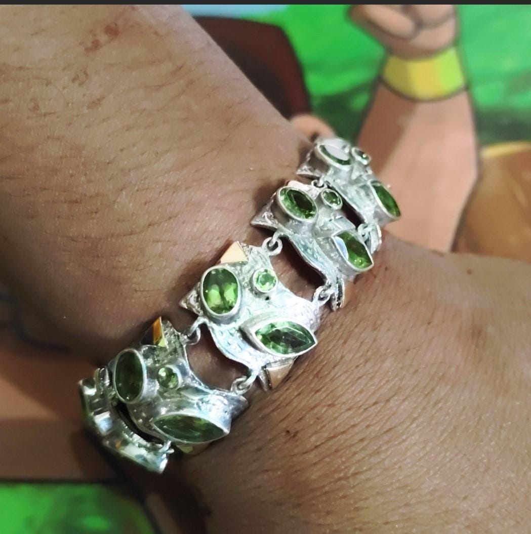 Peridot Natürliche Edelstein 925 Sterling Silber Zweifarbig 9 Ct Gold Armband 200 Mm von yashgemsjewelry