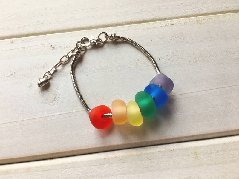 Handmade Regenbogen Seeglas Armband, Verstellbare Gestrickte Legierung Kettenarmband, Schmuck, Strand Glas Marine Schmuck Handmade Regenbogen Seeglas Armband, Verstellbare Gestrickte Legierung Kettenarmband, Schmuck, Strand Glas Marine Schmuck von yellowcentaury