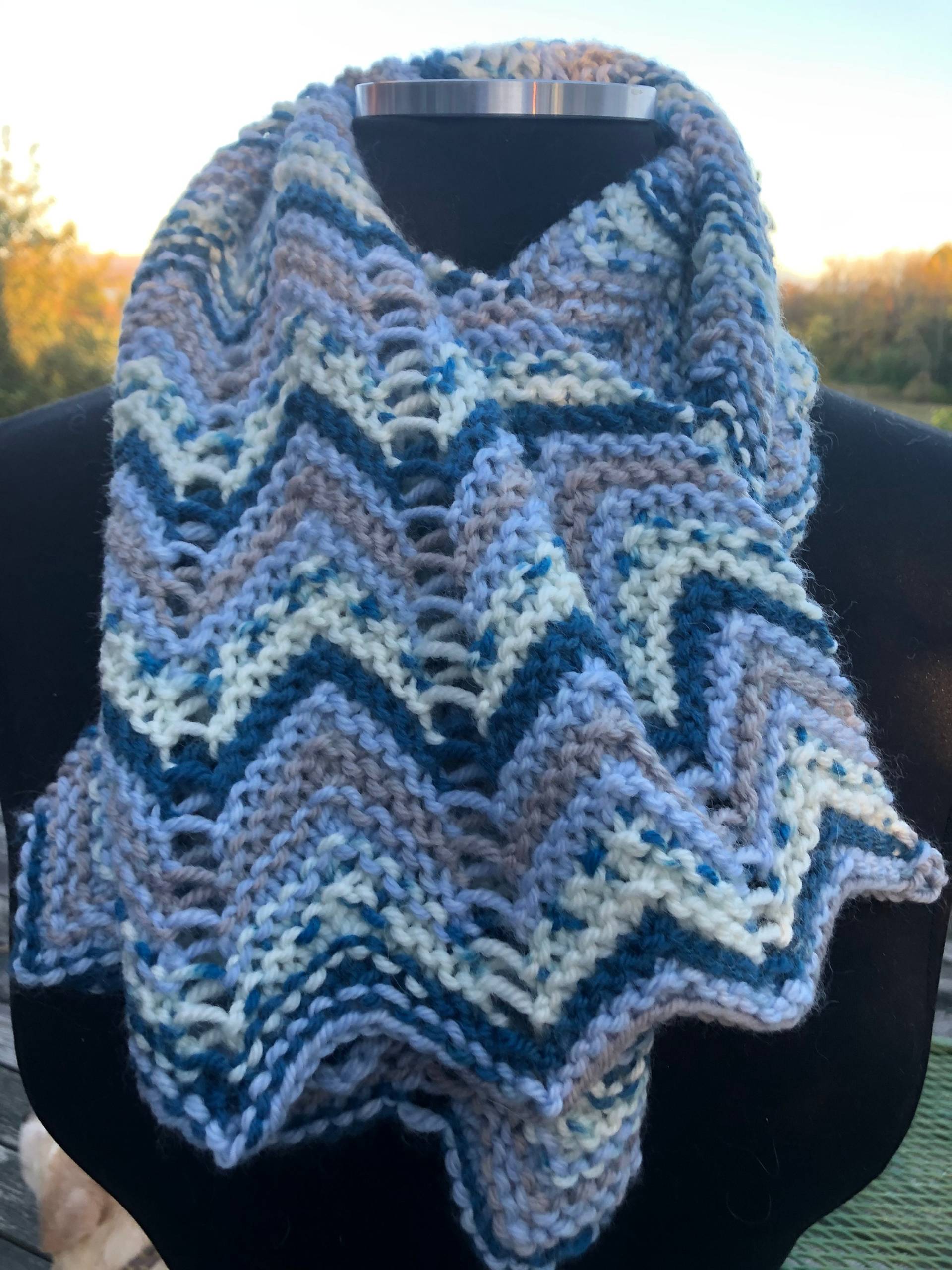 Schal, Chevron, Blues, Grau Schal, Chevron, Blues, Grau von yellowdogfarmvt