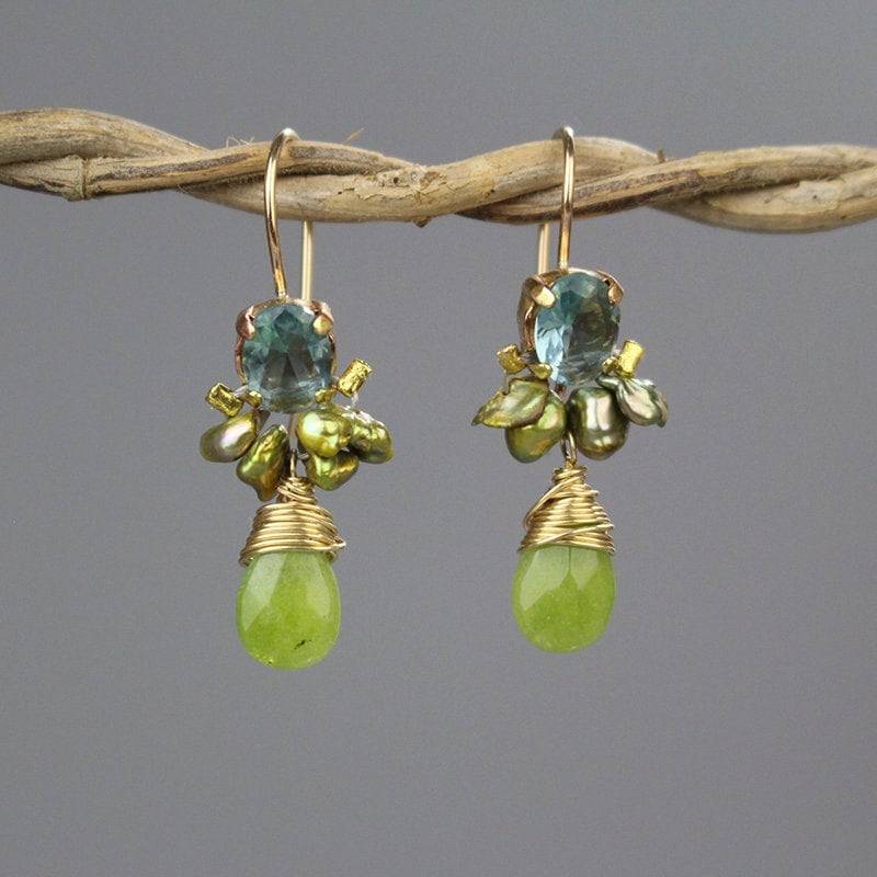 Einzigartige Edelstein Sommer Engel Ohrringe, Hellblau Grün Tropfen Ohrringe von yifatbareket