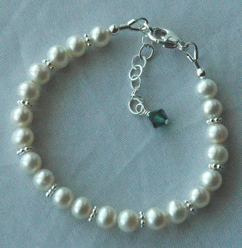 Echte Perle Armband, Süßwasser Mit Birthstone Kinder Armband, Kleine Mädchen Armband, Baby Armband, Blumenmädchen Armband von ymcjewelry