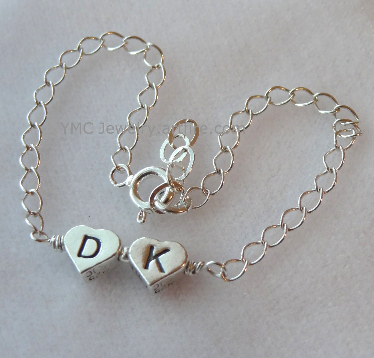 Herz Initial Armband, Sterling Silber Personalisierte Monogramm Reversible Armband, Junior Brautjungfer von ymcjewelry