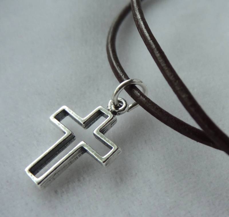 Lederband Kleine Offene Kreuz Junge Halskette, Erstkommunion Bestätigung Taufe Baby Patenkind Halskette von ymcjewelry