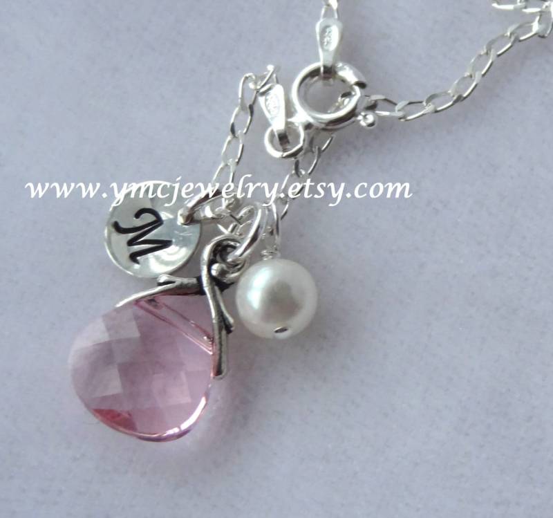 Personalisierte Blumenmädchen Initial Halskette - Schmuck Geschenk, Vorschlag Werden Sie Unser Geschenk Sein von ymcjewelry