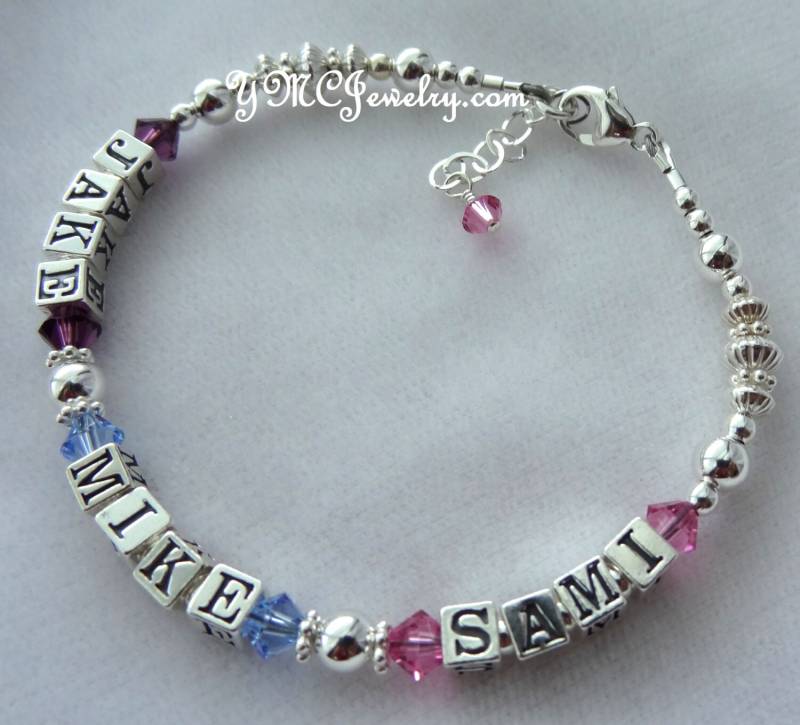 Personalisierte Familie Mutter Der Großmutter Nana Armband, Namen Armband, Perlen Name Birthstone Armband, Zwei Namen Drei Armband von ymcjewelry