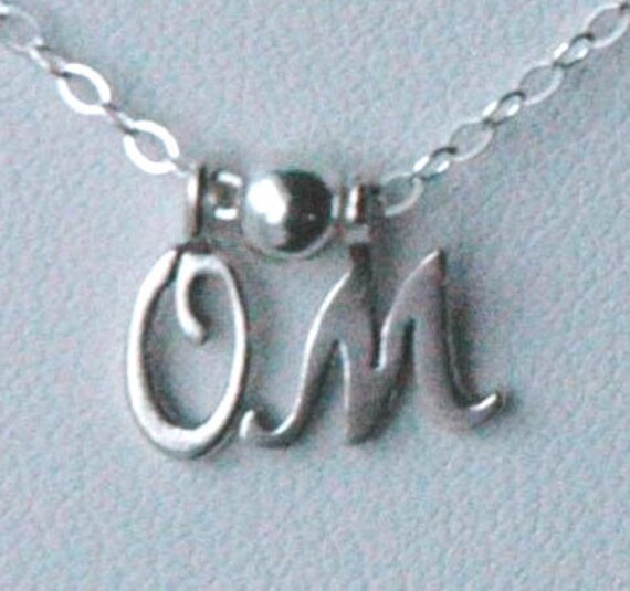 Zierliche 925Er Silberkette Mit Zwei Initialanhänger von ymcjewelry