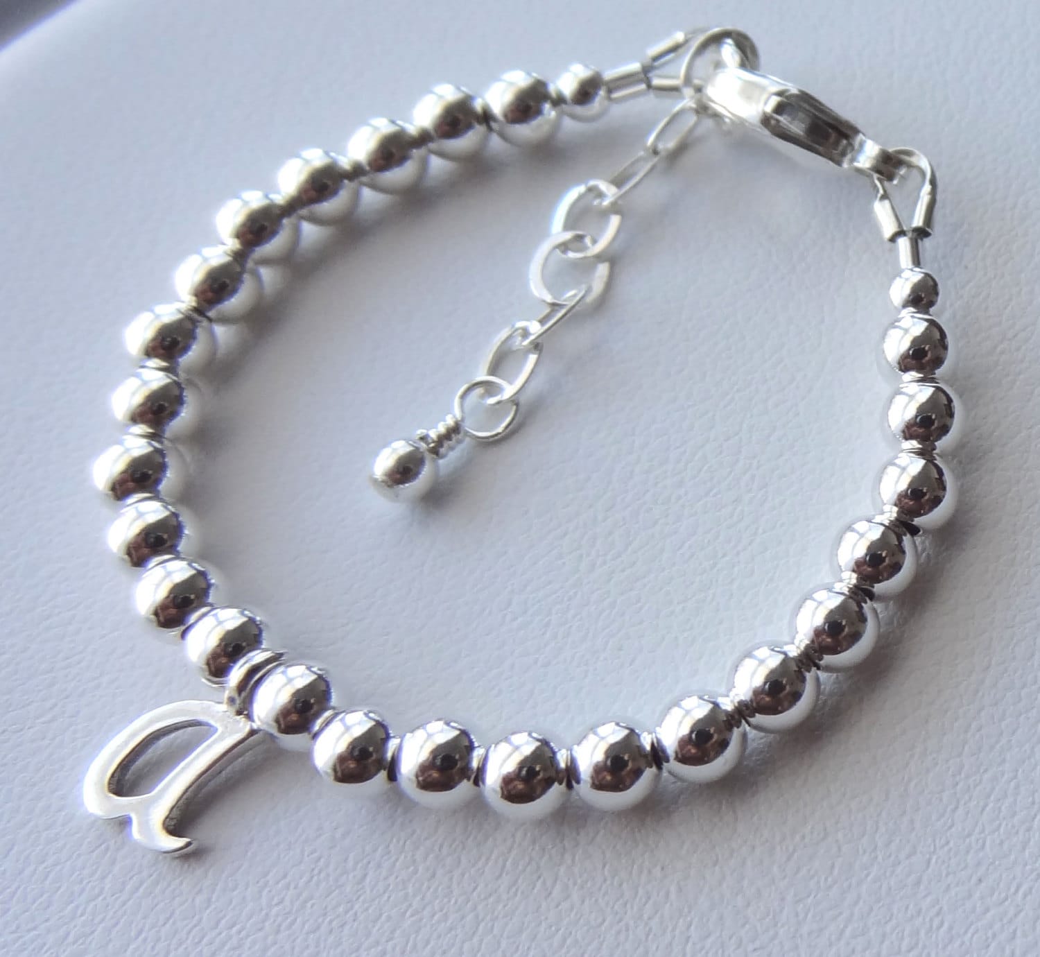 sterling Silber 4 Mm Perlen Personalisierte Armband, Taufe Kommunion Konfirmation Armband Geschenk, Blumenmädchen von ymcjewelry