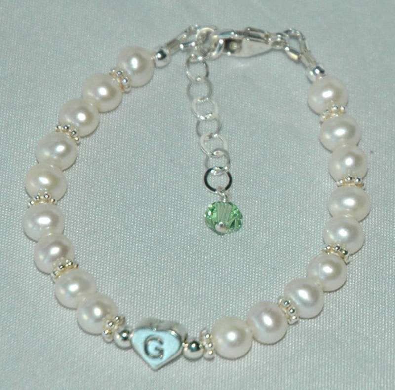 sterling Silber Anfang Herz Süßwasser Perle Kinder Armband, Birthstone Taufe Baby Armband von ymcjewelry