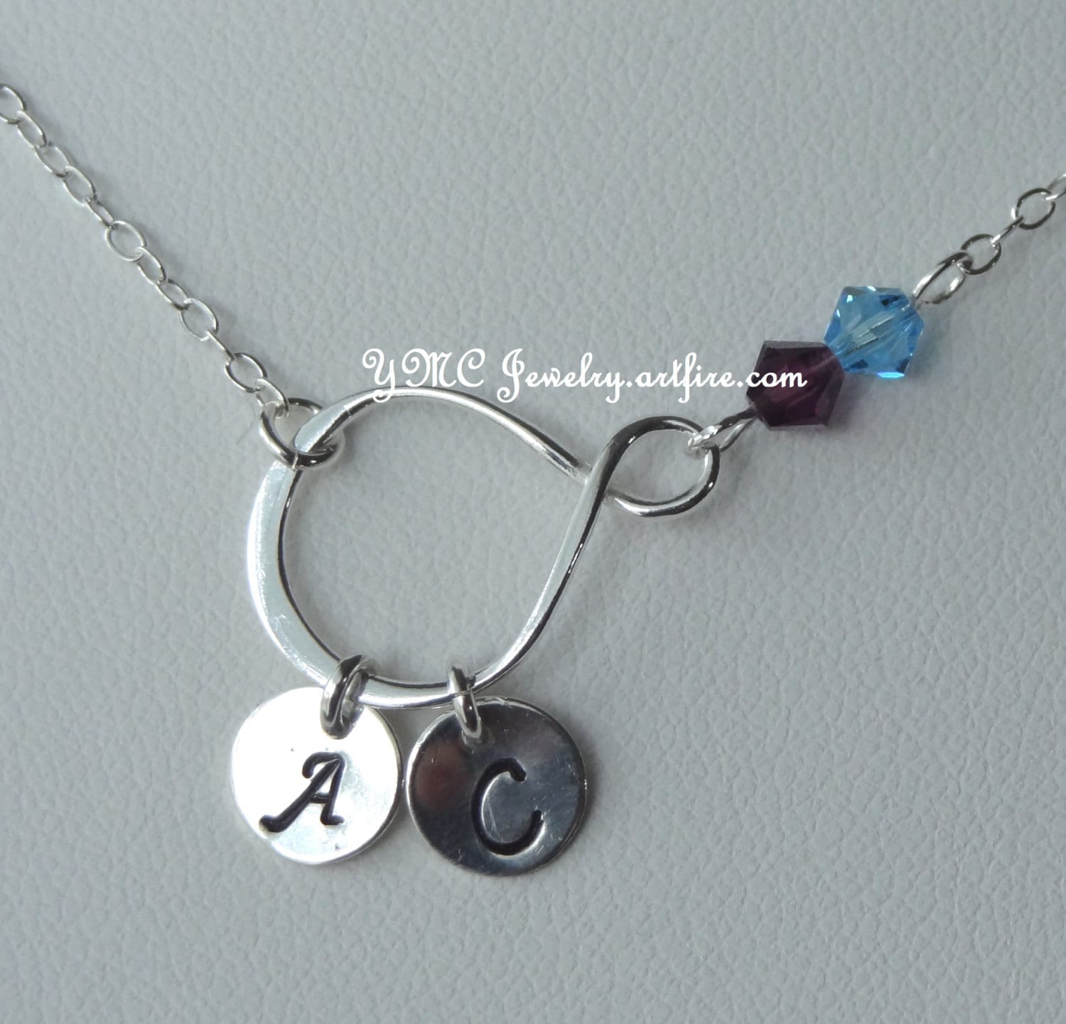sterling Silber Infinity Halskette, Initiale, Birthstone Familie Unendlichkeit Oma von ymcjewelry