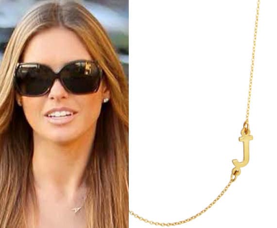 Gold Seitwärts Anfängliche Collier, Initialen Halskette, Erste Kette, Buchstaben Personalisierte Brautjungfern Geschenke Weihnachtsgeschenk Gold Seitwärts Anfängliche Collier, Initialen Halskette, Erste Kette, Buchstaben Personalisierte Brautjungfern Geschenke Weihnachtsgeschenk von ymcjewelrycom