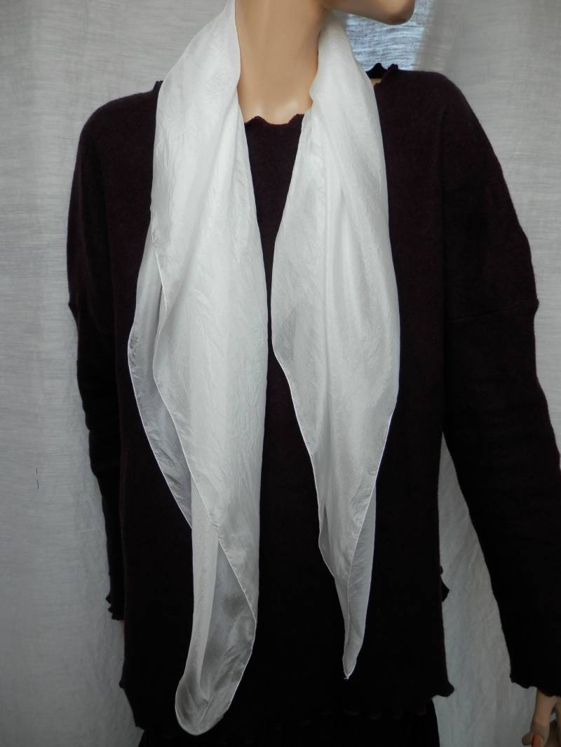 Seidenschal Weiss, Schneeweiss, Uni, Halstuch, Seidenfoulard, Seidencarre 90 X von yolainefruehauf