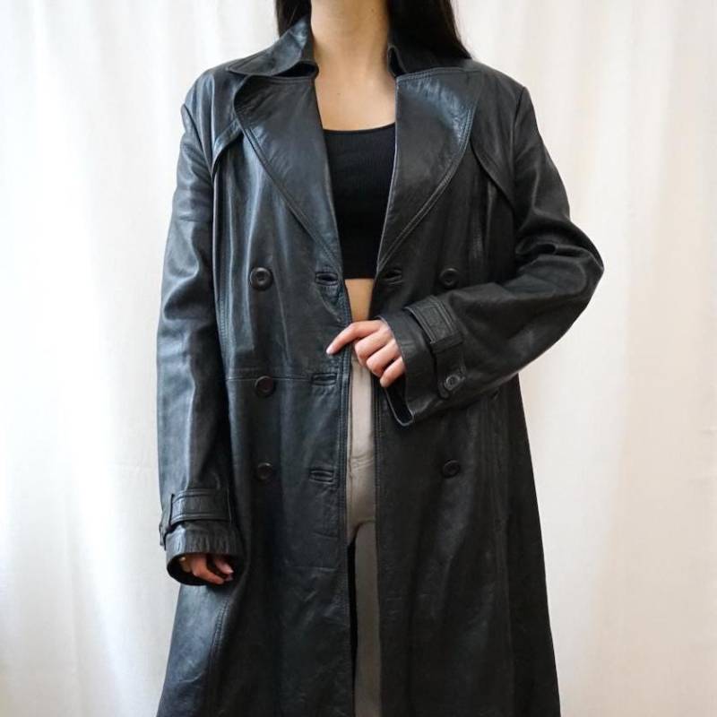 Vintage 90S Leather Coat Size M-L Black Matrix Maxi Vintage 90S Leather Coat Size M-L Black Matrix Maxi von youhadmeatvintageDE