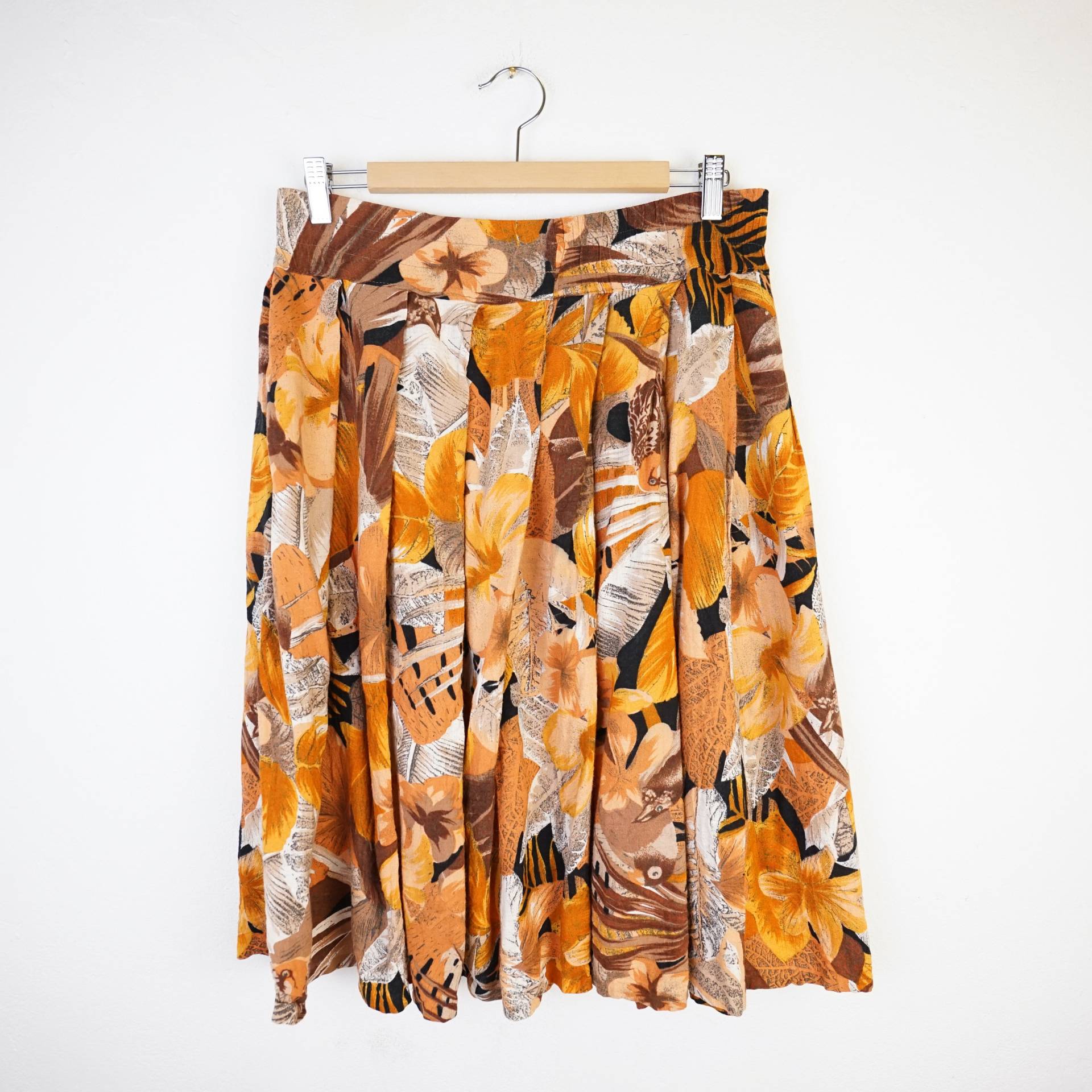 Vintage Autumn Leaves Skirt Size M-L Linen Mix Skirt Orange Yellow Midi Summer Spring Vintage Autumn Leaves Skirt Size M-L Linen Mix Skirt Orange Yellow Midi Summer Spring von youhadmeatvintageDE