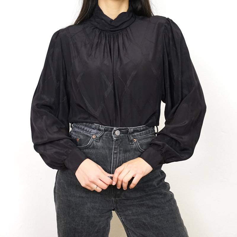 Vintage Elegant Blouse Size S-M Black Long Sleeve Shirt Blouse Button Up Collared Vintage Elegant Blouse Size S-M Black Long Sleeve Shirt Blouse Button Up Collared von youhadmeatvintageDE