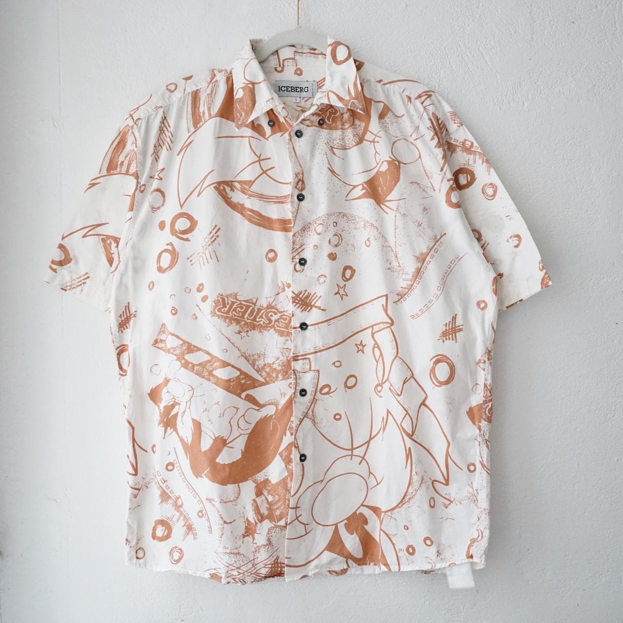 Vintage Iceberg Shirt Size L White Short Sleeved Shirt Orange Pattern Vintage Italian 90S Iceberg Summer von youhadmeatvintageDE
