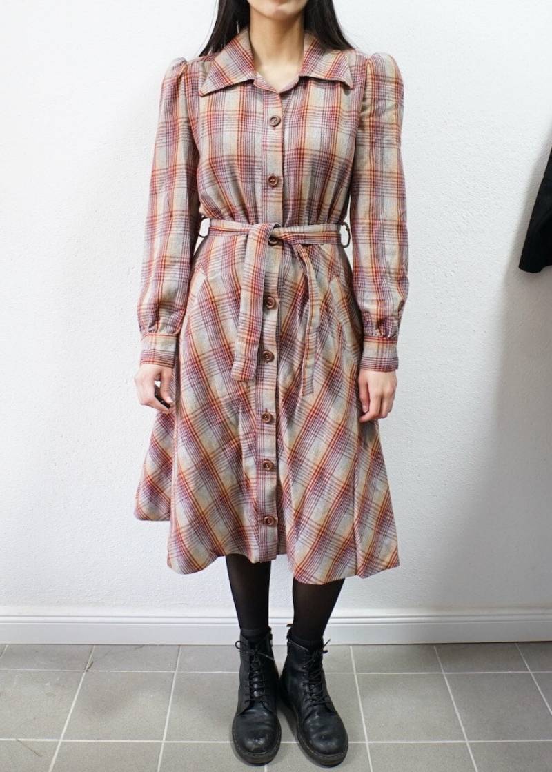 Vintage Long Sleeved Dress Size S Wool Mix Checkered Pattern 90S Button Up Collared Vintage Long Sleeved Dress Size S Wool Mix Checkered Pattern 90S Button Up Collared von youhadmeatvintageDE
