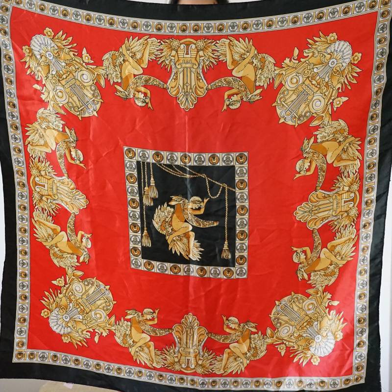 Vintage Scarf Baroque Pattern Red Gold Vintage Scarf Baroque Pattern Red Gold von youhadmeatvintageDE