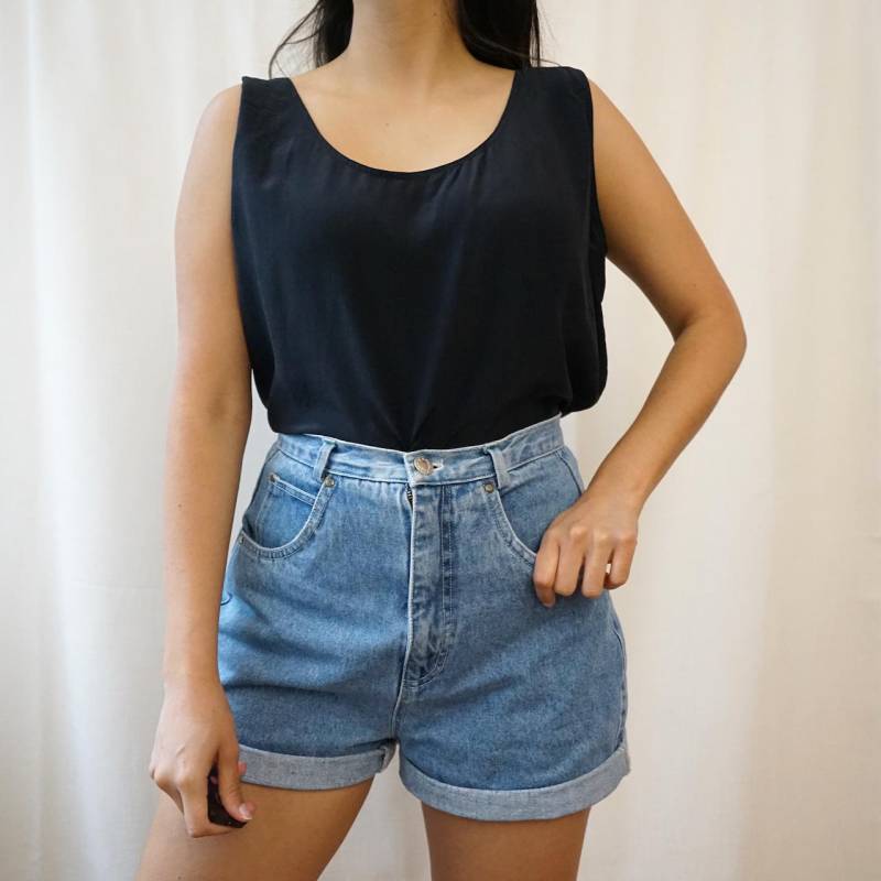 Vintage Silk Blouse Size M-L Sleeveless Blouse Shirt Top Basic Vintage Silk Blouse Size M-L Sleeveless Blouse Shirt Top Basic von youhadmeatvintageDE