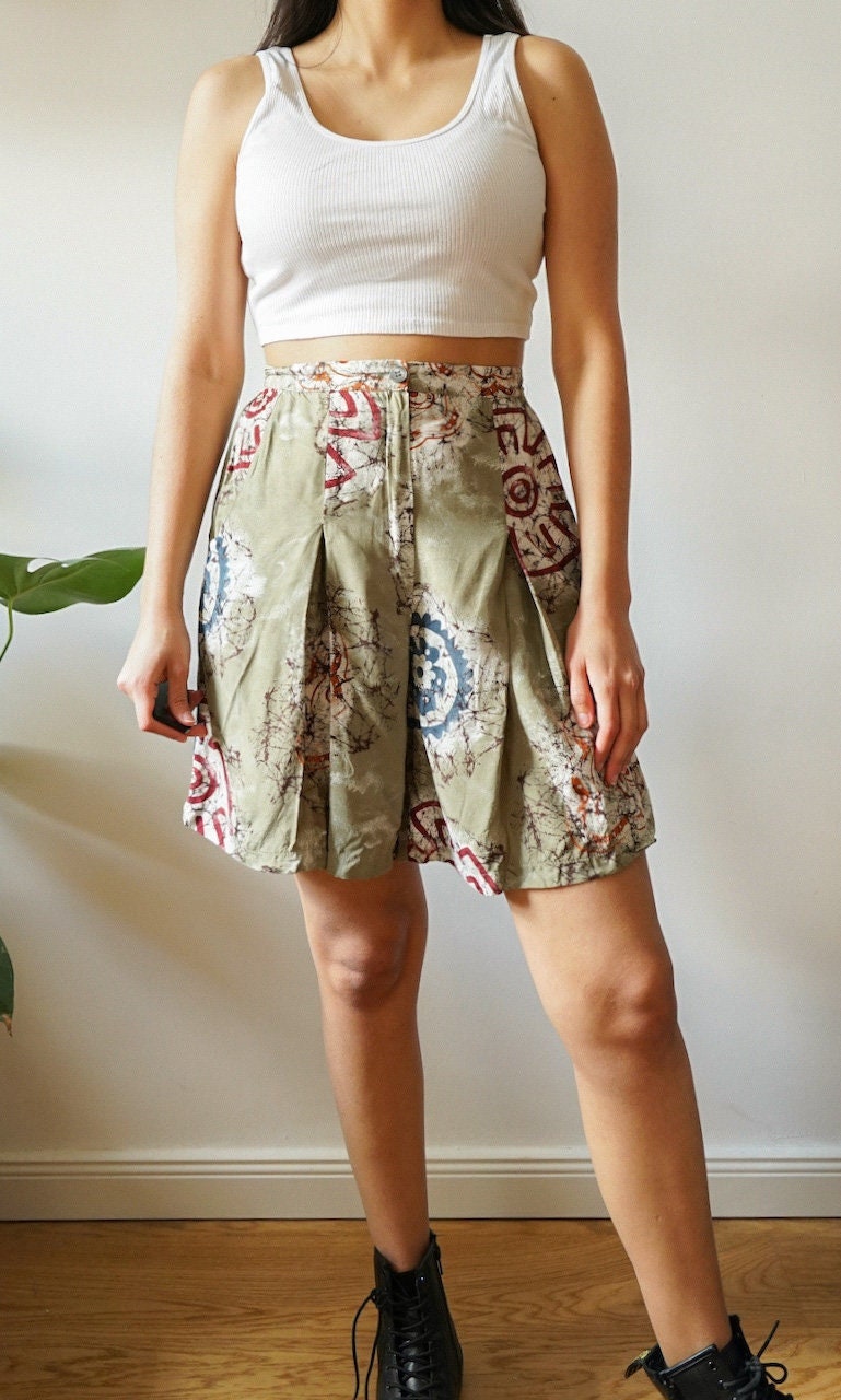 Vintage Summer Shorts Size S Green High Waisted Abstract Pattern Wide Leg Vintage Summer Shorts Size S Green High Waisted Abstract Pattern Wide Leg von youhadmeatvintageDE