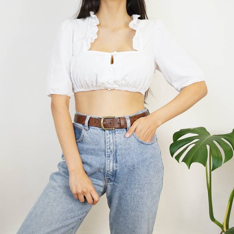 Vintage White Dirndl Blouse Size S Cropped Top Boho Blouse Vintage Traditional Austrian von youhadmeatvintageDE