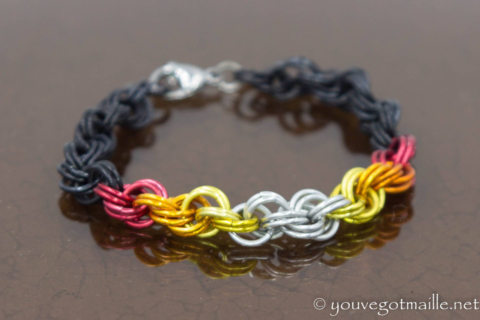 Flammen Double Spiral Chainmaille Armband Flammen Double Spiral Chainmaille Armband von youvegotmaille