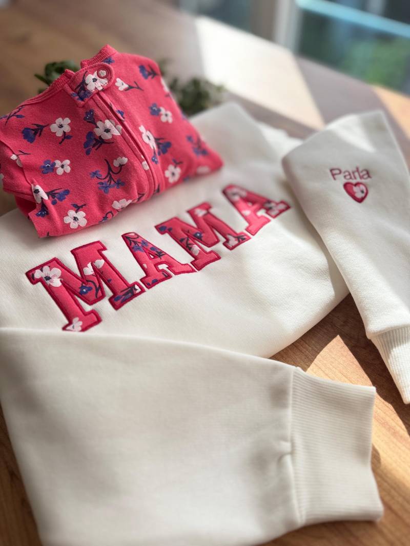 Mama/Mom - Sweatshirt From Baby Clothes von yukicostore