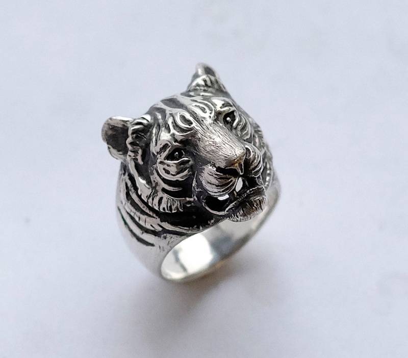 Tigerkopf Ring Aus Sterling Silber 925. Tiger Ring, 925, Für Männer. Geschenk Männer Tigerkopf Ring Aus Sterling Silber 925. Tiger Ring, 925, Für Männer. Geschenk Männer von yurikhromchenko