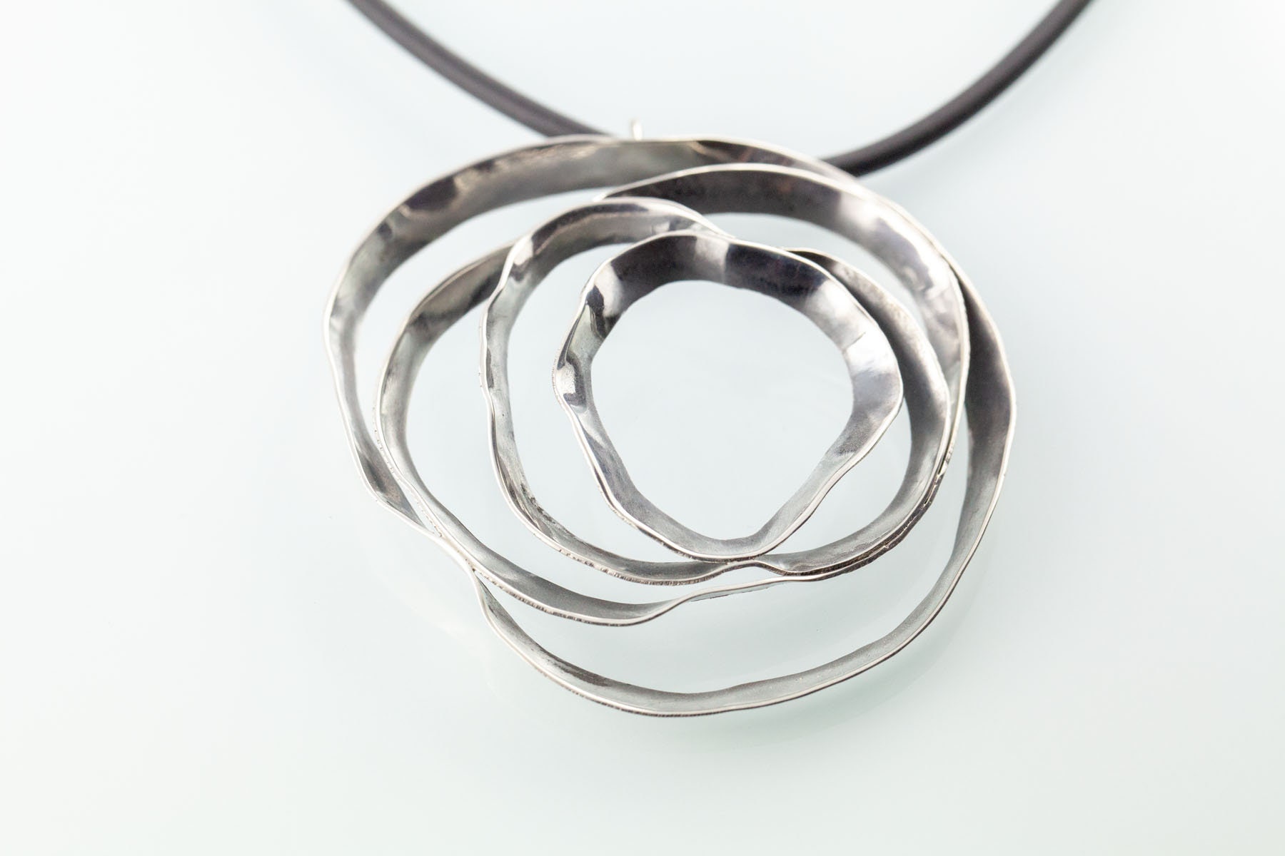 Kettenanhänger „Yve No.78" von yvedesign