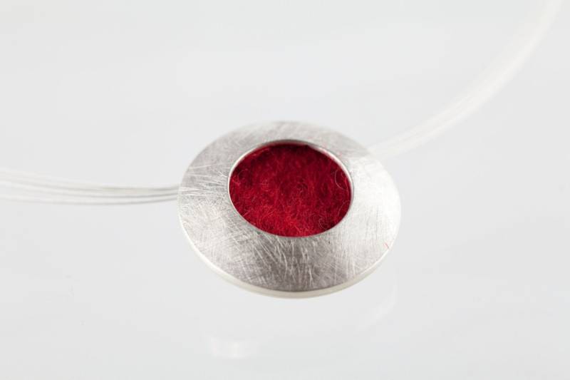 Kettenanhänger Mit Filzeinlage von yvedesign