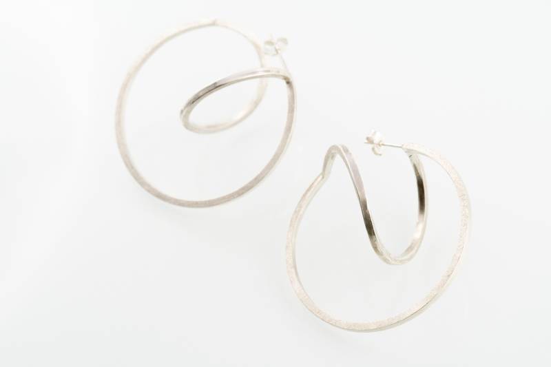 Ohrstecker - Endlosschleife No.1 von yvedesign