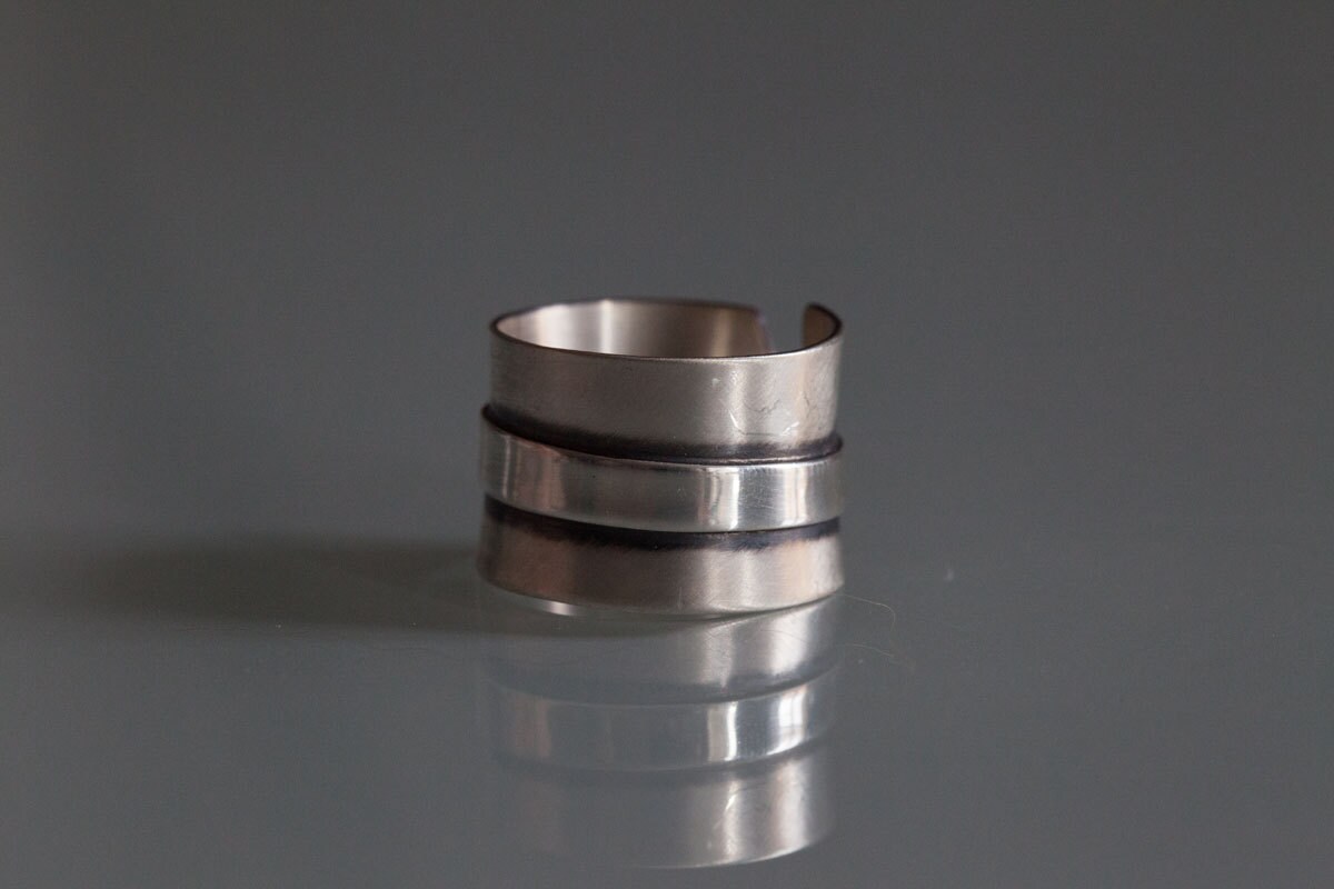 Ring Clearline No.5 von yvedesign