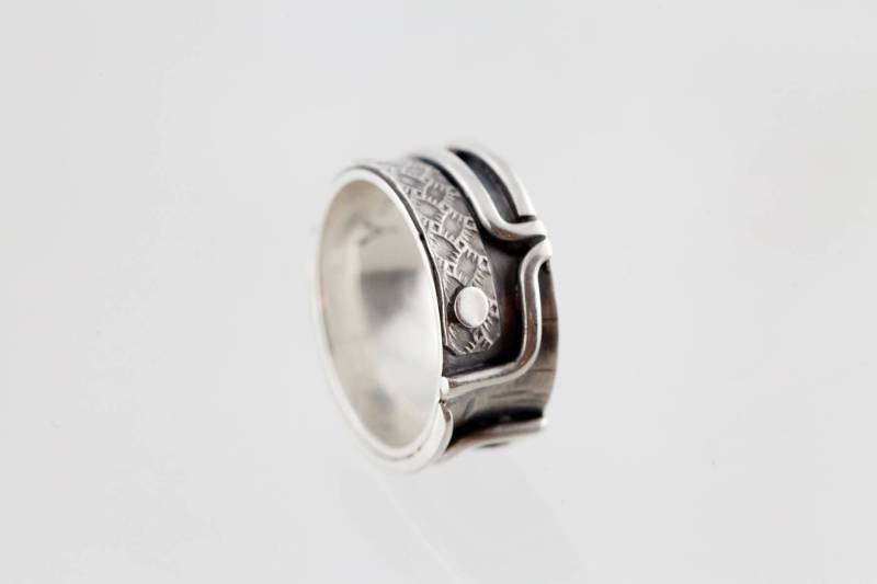 Ring-Mechanic No.3 von yvedesign