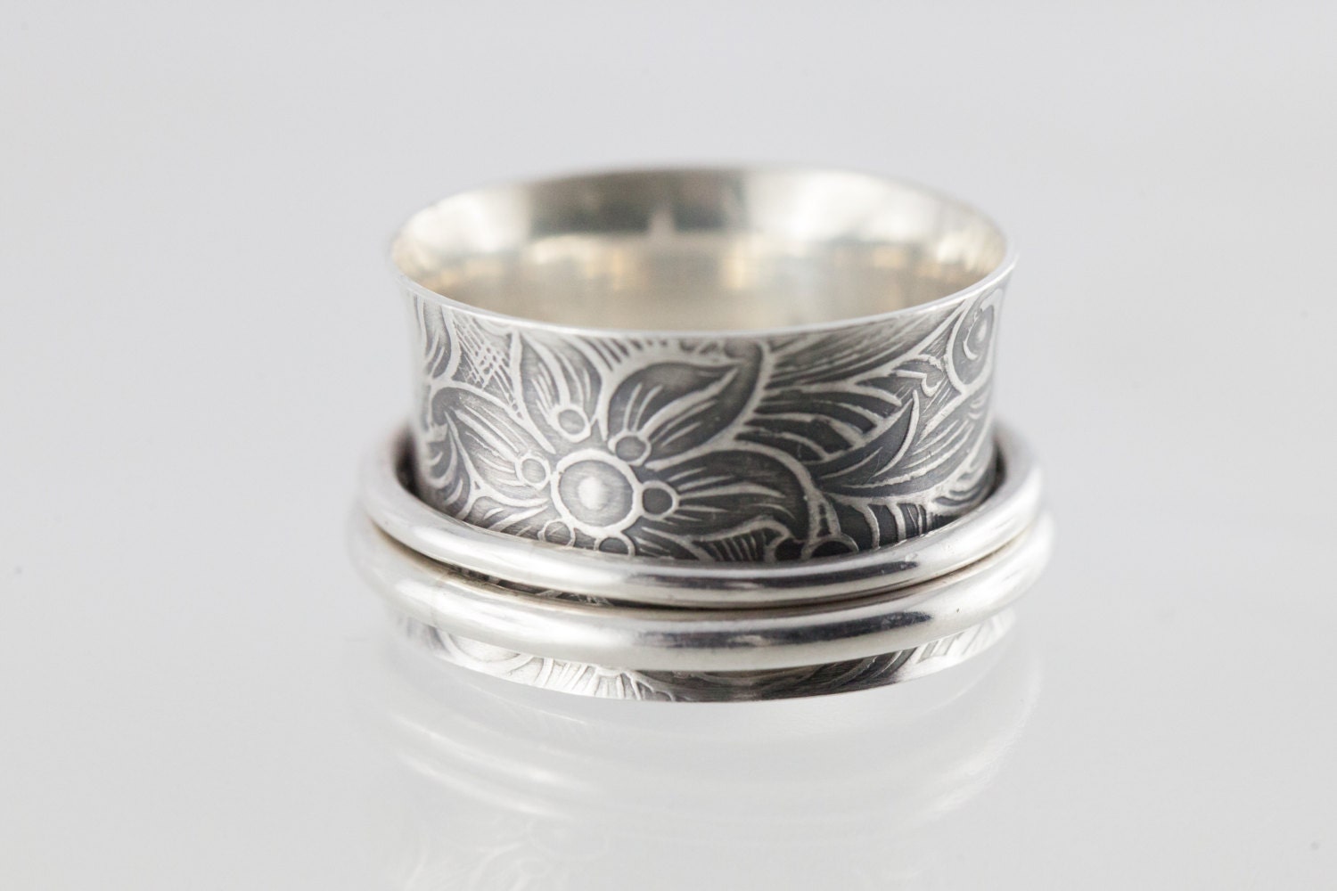 Spinner-Ring No.4 von yvedesign
