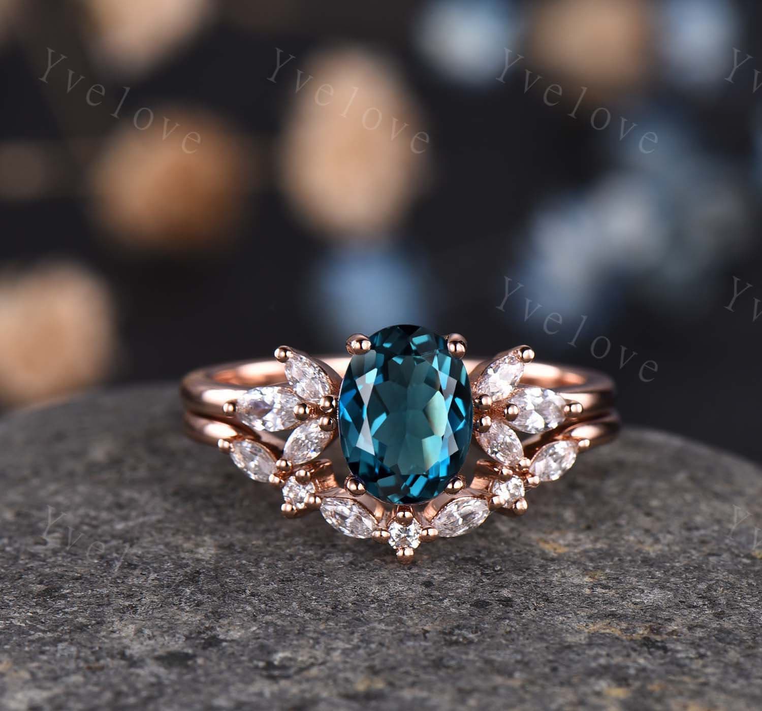 London Blue Topaz Verlobungsring Set Art Deco Ring Frauen Stacking Diamond/Moissanite Matching Band Einzigartige Vintage Floral Schmuck 14K Gold von yvelove