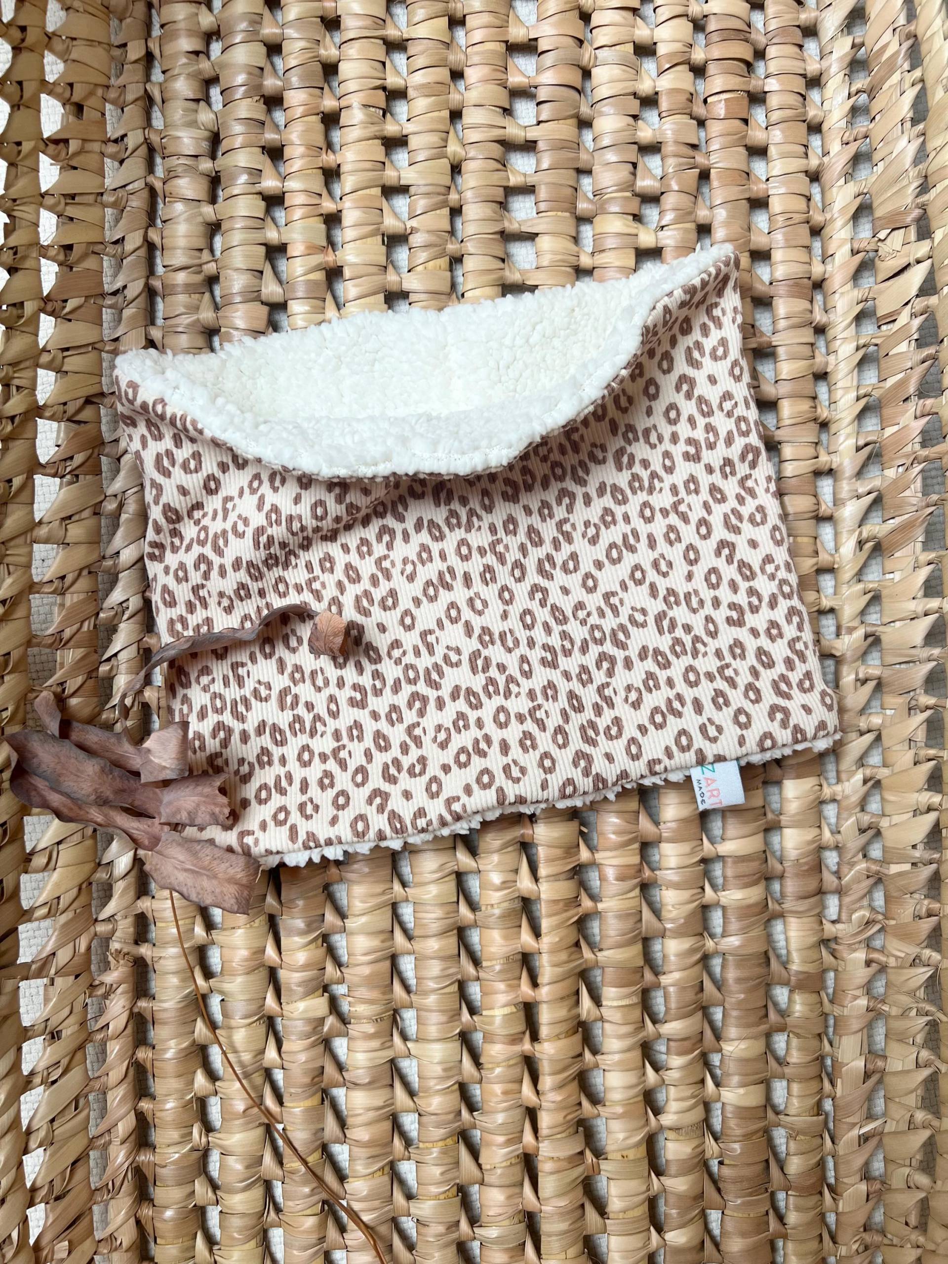Winterloop Kids I Fleece Loop Kinder-Loopschal Leo Winterloop Kids I Fleece Loop Kinder-Loopschal Leo von zARTrosaDesign