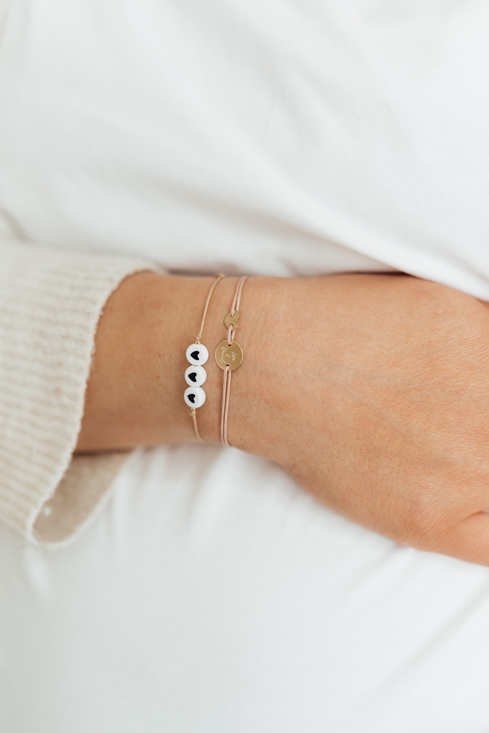 Gravurarmband Herz | Namensarmband Armband Mit Name Personalisiert Familienarmband Freundschaftsarmband Trauzeugin Gravurarmband Herz | Namensarmband Armband Mit Name Personalisiert Familienarmband Freundschaftsarmband Trauzeugin von zartglaenzend