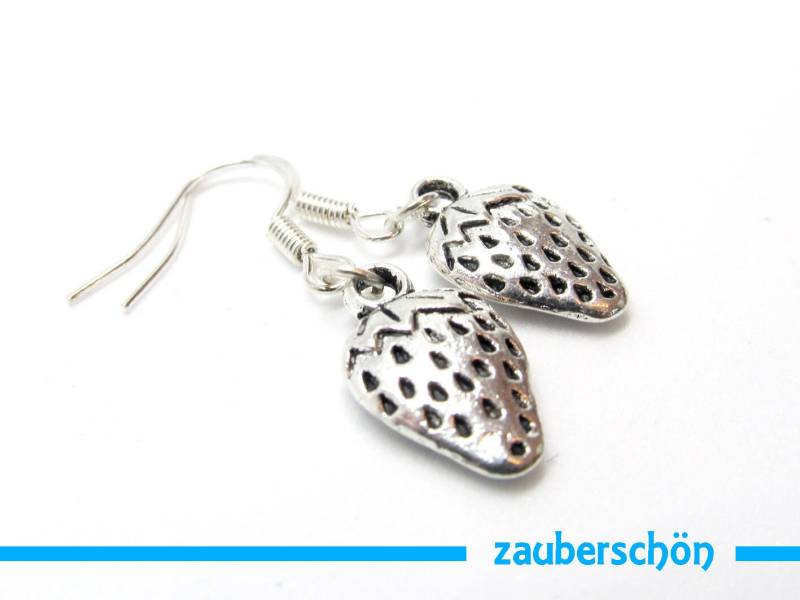 Witzige Erdbeer Ohrringe Witzige Erdbeer Ohrringe von zauberschoeneWelt