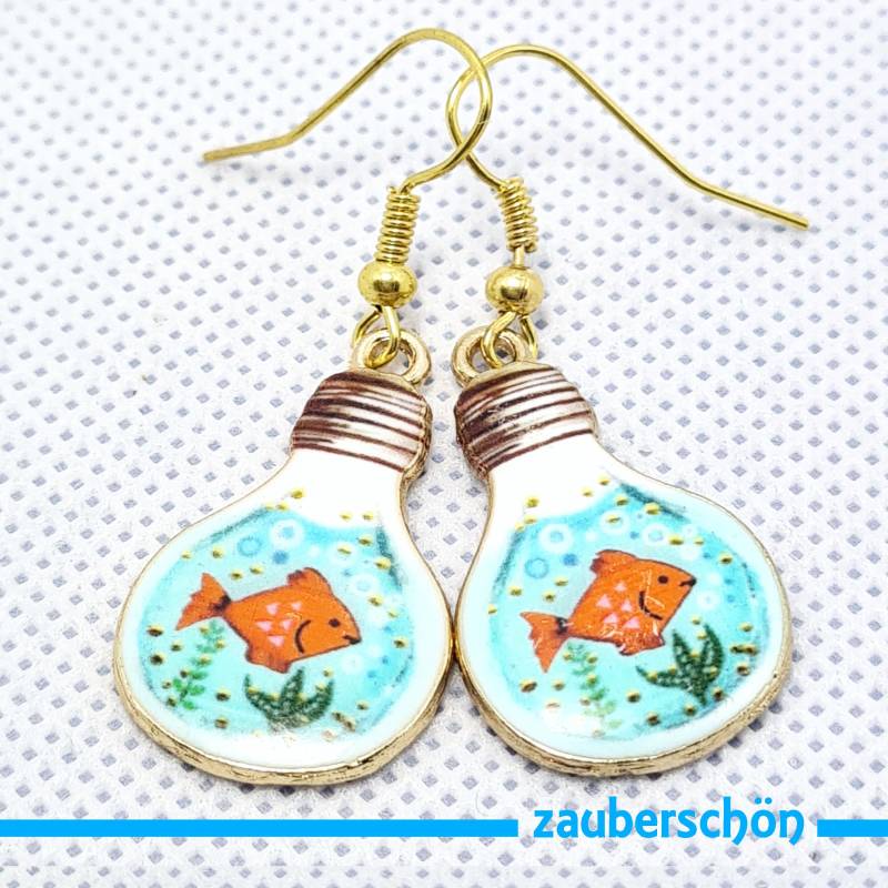 Witzige Goldfisch in Einer Glühlampe Als Ohrringe von zauberschoeneWelt