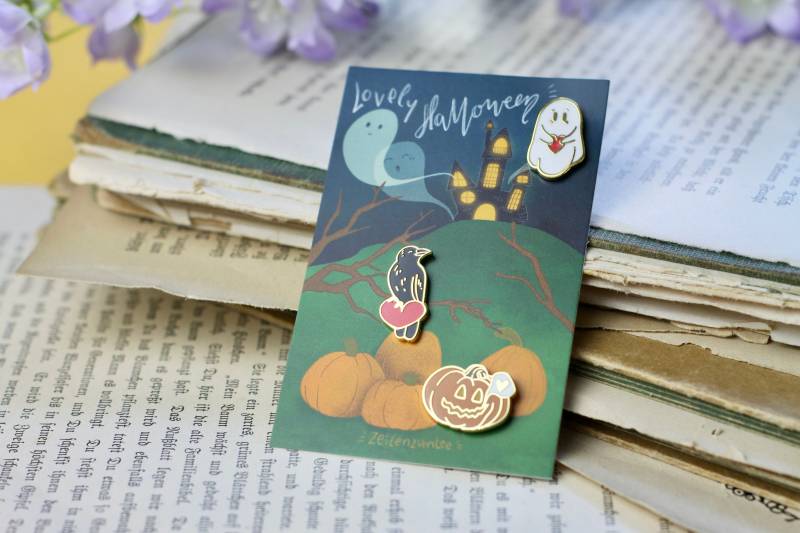 Emaille Pin - Minipin-Set Lovely Halloween Cute Filler Pins Ghost, Pumpkin, Raven Glow in The Dark Emaille Pin - Minipin-Set Lovely Halloween Cute Filler Pins Ghost, Pumpkin, Raven Glow in The Dark von zeilenzumtee